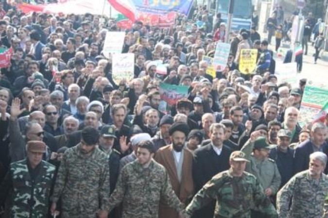 حضور پرشور مردم شهرستان قدس در راهپیمایی یوم الله ۲۲ بهمن ۹۵
