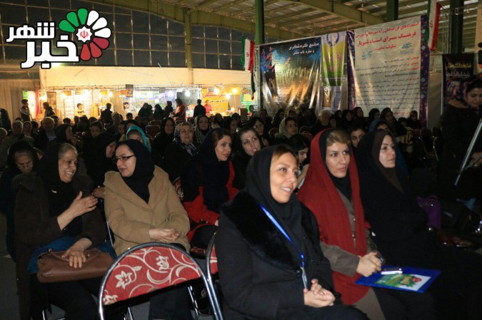 برگزاری مراسم تجلیل از مقام پرستار در جشنواره اقوام ایرانی در شهریار