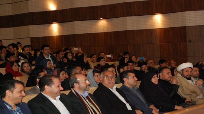 جشن انقلاب در مجتمع فرهنگی حضرت باقرالعلوم (ع) شهر قدس