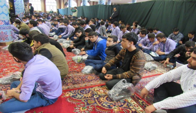 برگزارای یادواره۳۶شهید دانش آموز دبیرستان امام خمینی(ره) شهریار