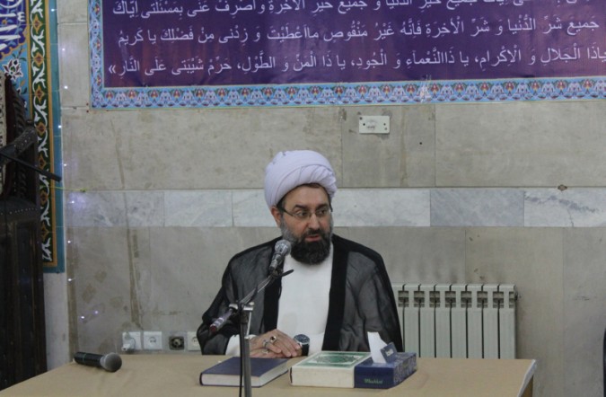 سخنرانی امام جمعه محترم شهرستان شهریار در بین معتکفین