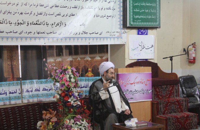 سخنرانی امام جمعه محترم شهرستان شهریار در بین معتکفین