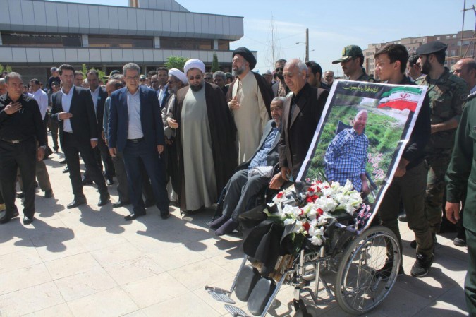 مراسم تشییع و تدفین پیکر پاک و مطهر جانباز ۷۰درصد شهید رضا علی سلطانی در شهر اندیشه برگزار شد