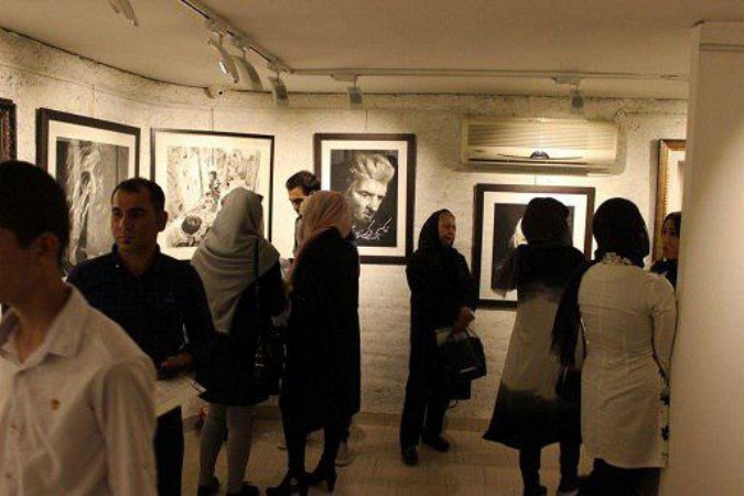 افتتاح نمایشگاه گروهی هنرجویان آموزشگاه کاغذ کاهی شهرستان شهریار