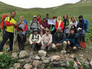 صعود گروه کوهنوردی شهریار به قله سوتک کوچک به مناسبت ماه مبارک رمضان