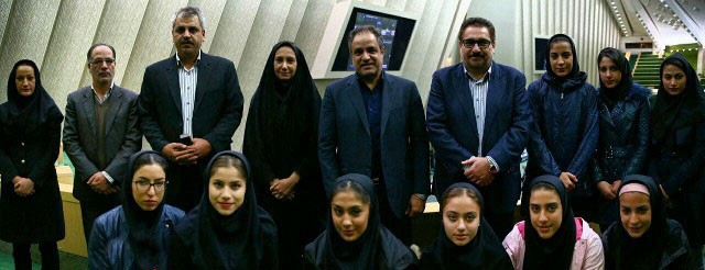 حضور جمعی از قهرمانان، مدال آوران و ورزشکاران شهرستان ملارد در مجلس شورای اسلامی