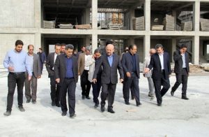 بازدید سرزده معاون وزیر راه و شهرسازی از بیمارستان در حال احداث شهر قدس
