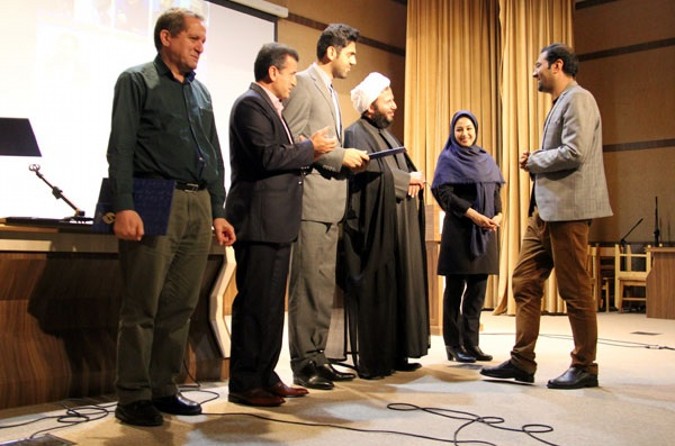 برگزاری شب شعر حافظ در شهرستان قدس