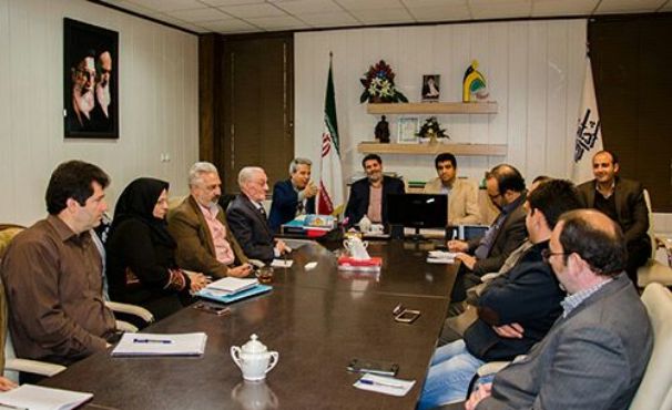 نشست صمیمانه اعضای کمیسیون فرهنگی شورای اسلامی شهریار با روسای انجمنها