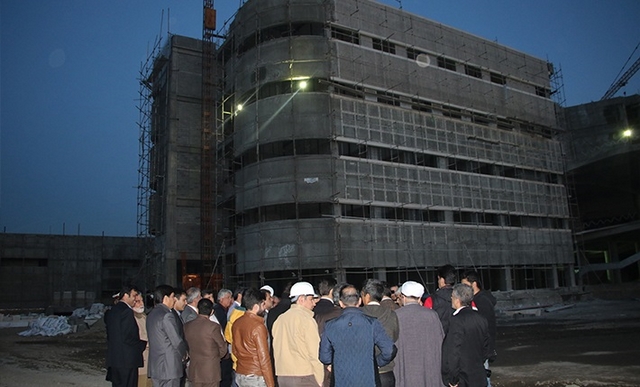 بازدید مهندس مقیمی از روند ساخت بیمارستان ۳۱۳ تختخوابی امام خمینی(ره) شهریار