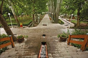 خرید وتملک زمین به متراژ 11000متر مربع جهت احداث باغ پارک در کهنز