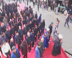 فیلم نماز باشکوه ظهر تاسوعا در مرکز شهریار