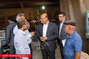 فرماندار شهریار با تشکیل جلسات حل مشکلات در کارخانه‌ها به کمک صنعتگران فعال رفت