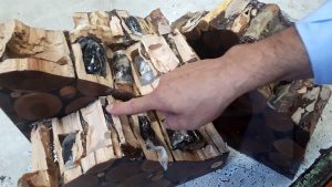 کشف دو کیلوگرم تریاک در بسته چوبی توسط گمرک