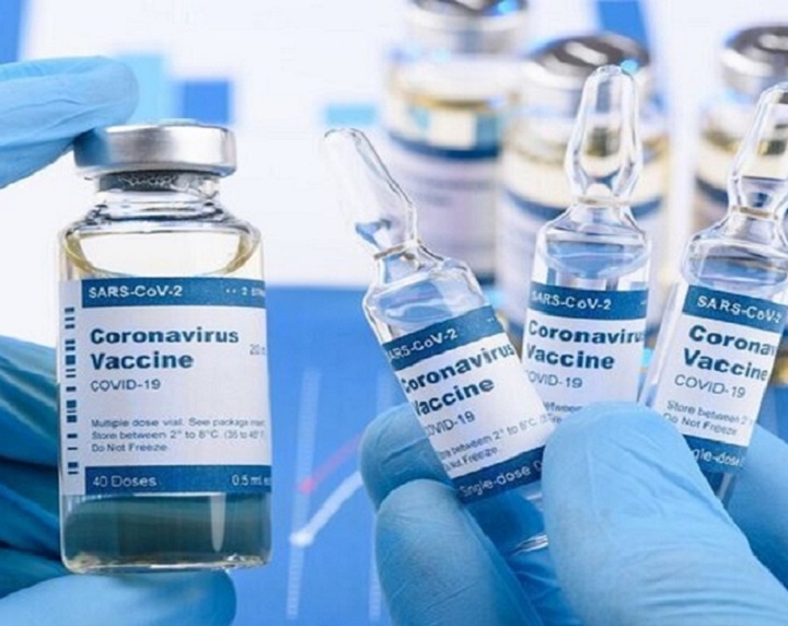۷۰۰ هزار دوز واکسن استرازنکا وارد کشور شد