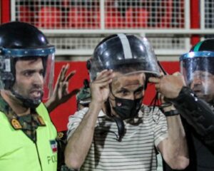 پرسپولیس از باشگاه تراکتور و ضاربان گل‌محمدی شکایت می‌کند
