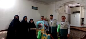 دیدار خادمیاران رضوی منطقه ۱۸ تهران با خانواده شهدا در دهه کرامت