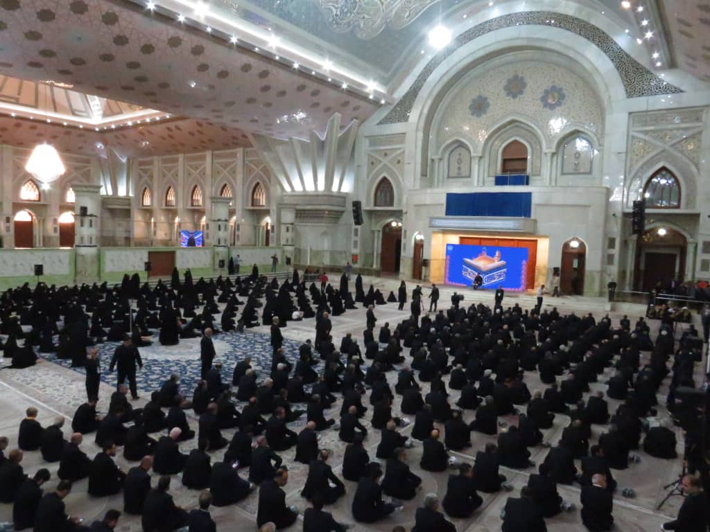 اجتماع ۸ هزار نفری خادمیاران رضوی تهران در آیین شکرگزاری خدمت
