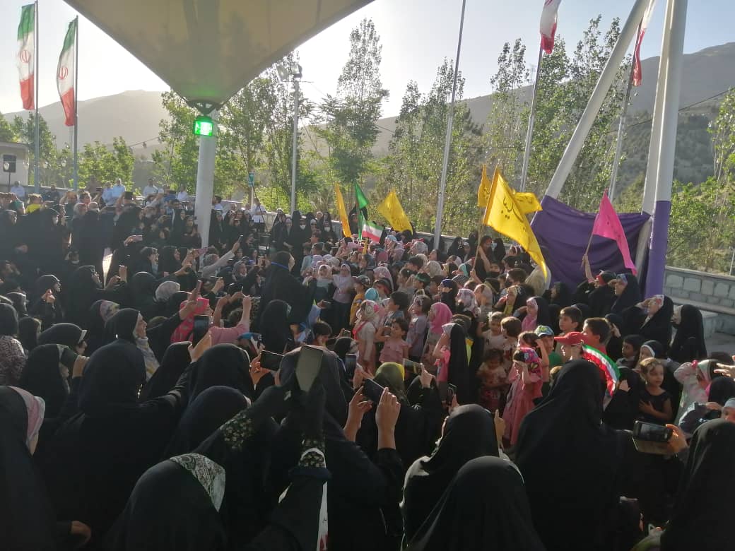 خادمیاران منطقه ۵ تهران میزبان دختران در جشن گلبرگ رضوی شدند