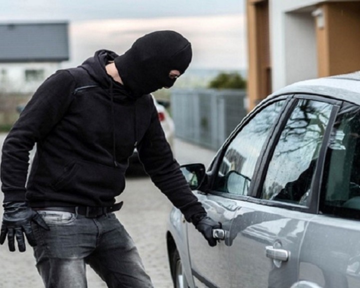 انهدام یک باند بزرگ سرقت خودرو در کشور
