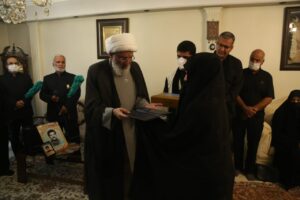 دیدار خادمیاران رضوی تهران با خانواده شهدای عاشورای خونین مشهد