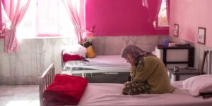 آماده باش برای بحران سالمندی در ایران!/سالمندان ایرانی هر روز «تنهاتر« می‌شوند