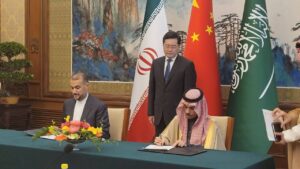 ایران و عربستان بیانیه مشترک امضا کردند