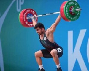 مدال نقره ایران در وزنه‌برداری قهرمانی آسیا