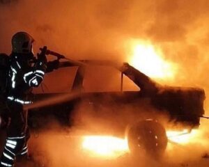 آتش‌‌سوزی خودروی بازپرس ویژه قتل در تونل رسالت