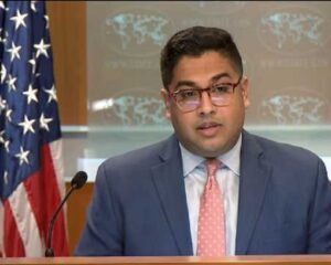 آمریکا: ایران کشتی توقیف شده و خدمه آن را فوری آزاد کند