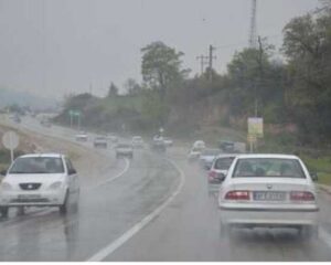 مسدود شدن جاده چالوس و آزادراه تهران شمال به دلیل بارندگی شدید