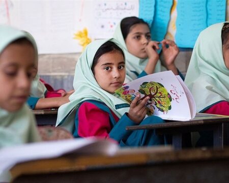 کاهش ثبتنام دانشآموزان ابتدایی؛ هشدار آموزشوپرورش به استانها برای رسیدگی فوری img 04082025 172216 (720 x 576 pixel)