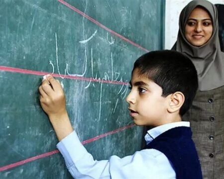 چالش «۳۰ سالهها» در دانشگاه فرهنگیان/ بررسی ۸ اشکال جدی img 07092025 141100 (720 x 576 pixel)