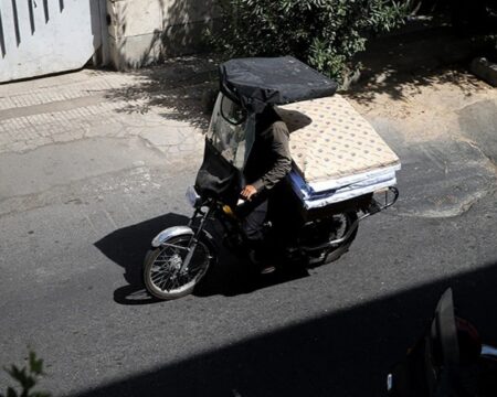 img 04102025 174404 (720 x 576 pixel)